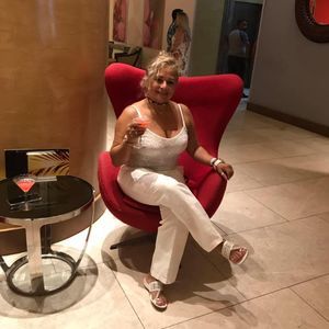 Meet your Posher, Martha